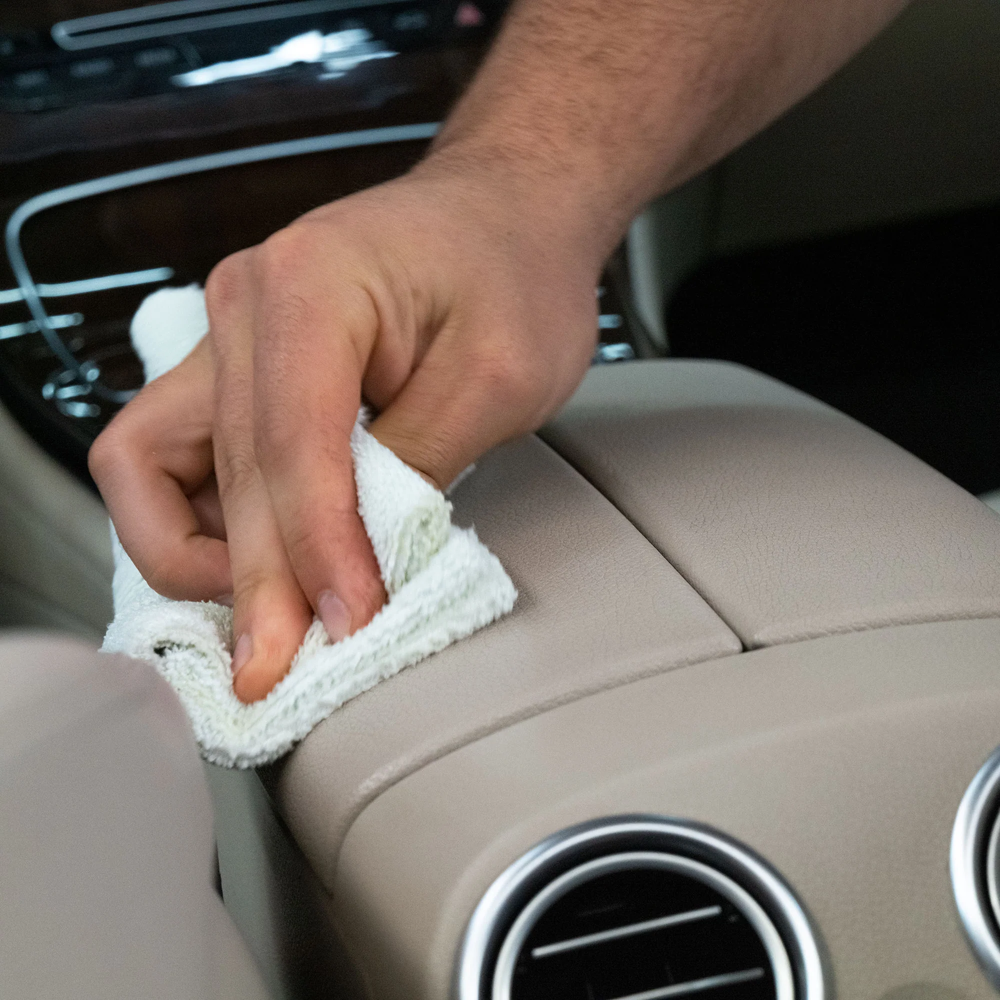 Luxe Leather™ Cleaner & Conditioner, 500ml - Image 5