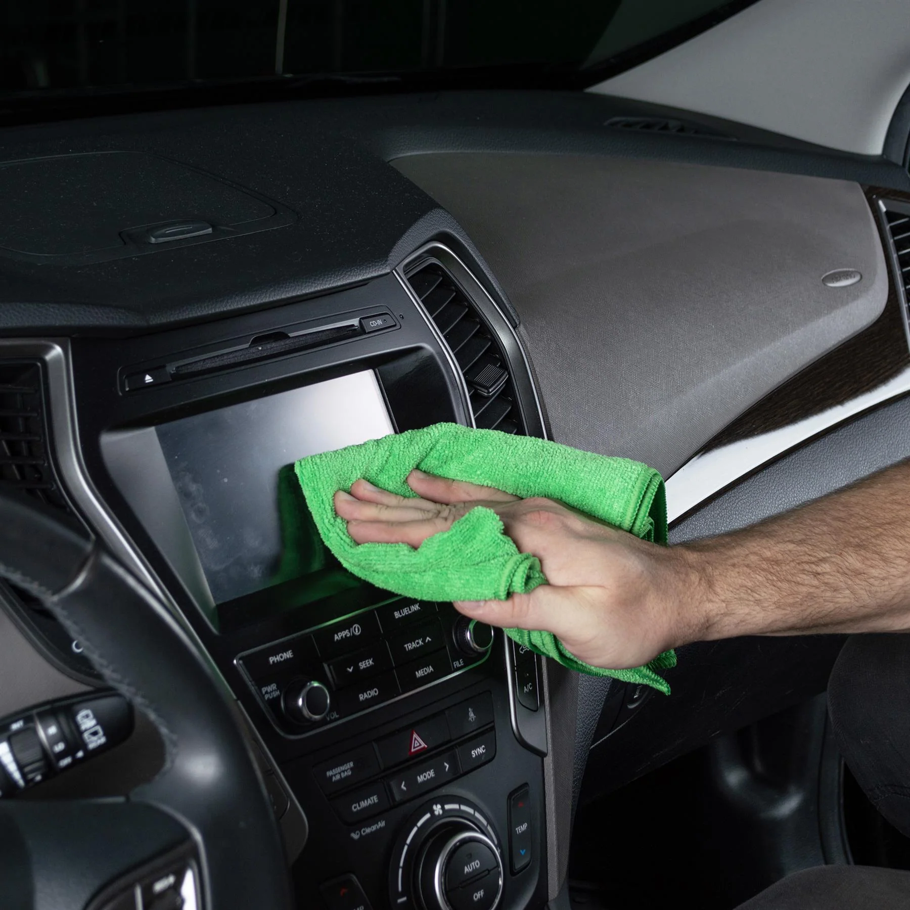 Ultimate Clean & Shine Microfibre Cloth - 3 pack - Image 5