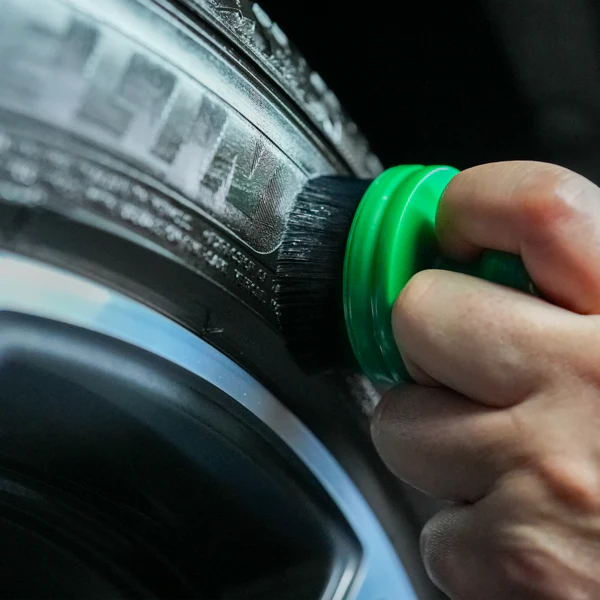 Hybrid Solutions Ultimate Tyre Dressing Applicator Brush - Image 9